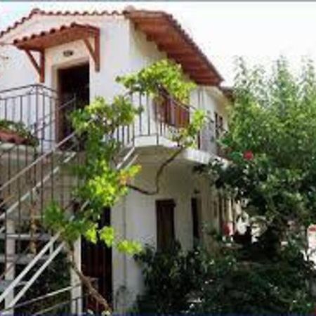 Ferienwohnung Δίχωρο Στούντιο Στον Κέντρο Του Αρμενιστή Armenistis  Exterior foto